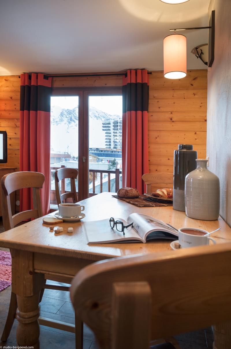 تينْيِ Chalets Montana Airelles المظهر الخارجي الصورة